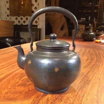 銅壼